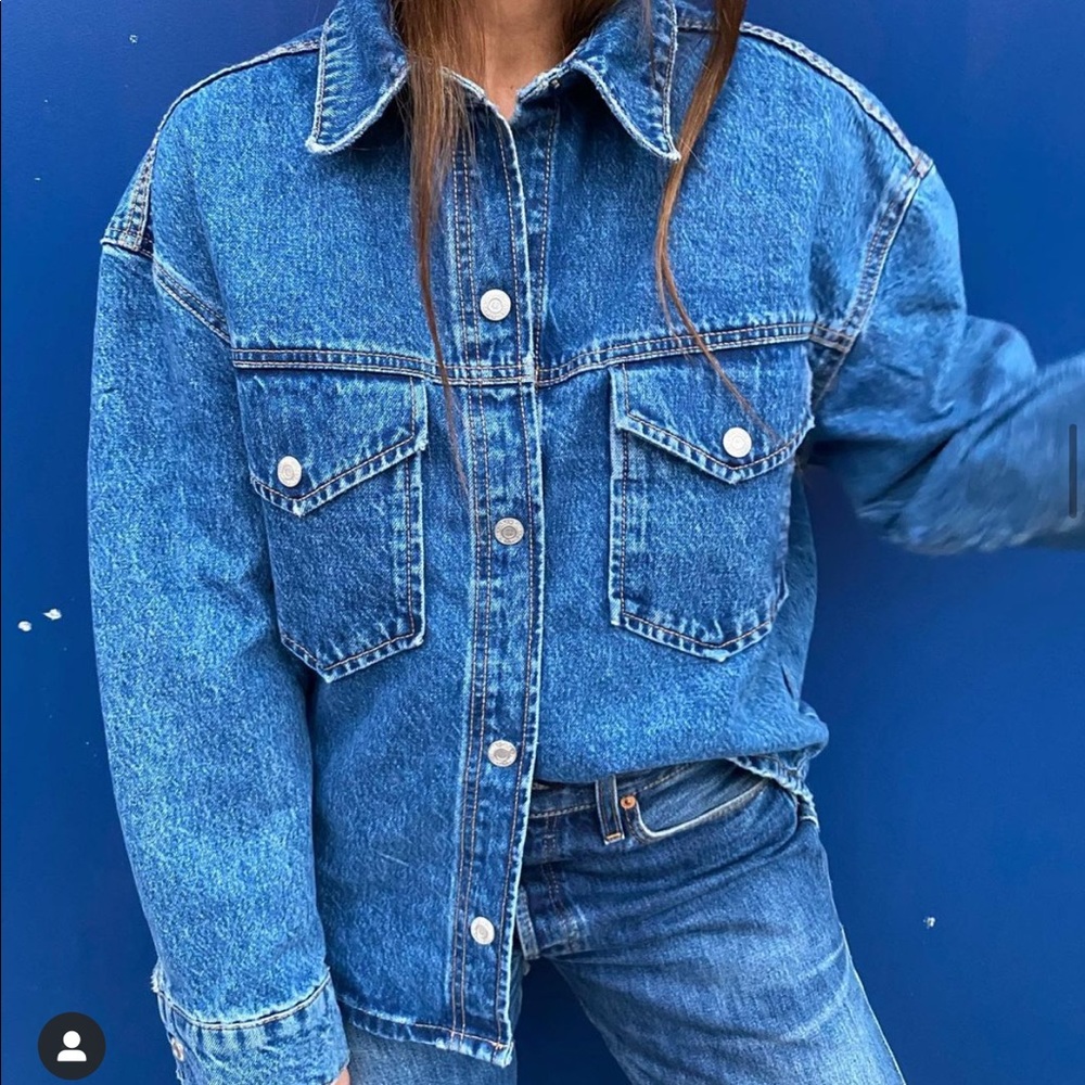 On sale Zara oversized denim shirt - Picture 2 of 16